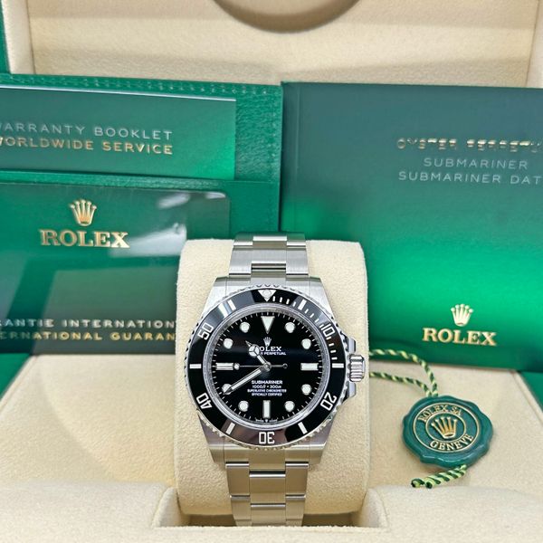 Rolex Submariner 124060
